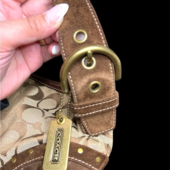 Vintage Coach Signature Logo with Suede & Brass Rivets SM bag #DO4J-7057 ✨👜💼🤎 - Picture 6 of 12